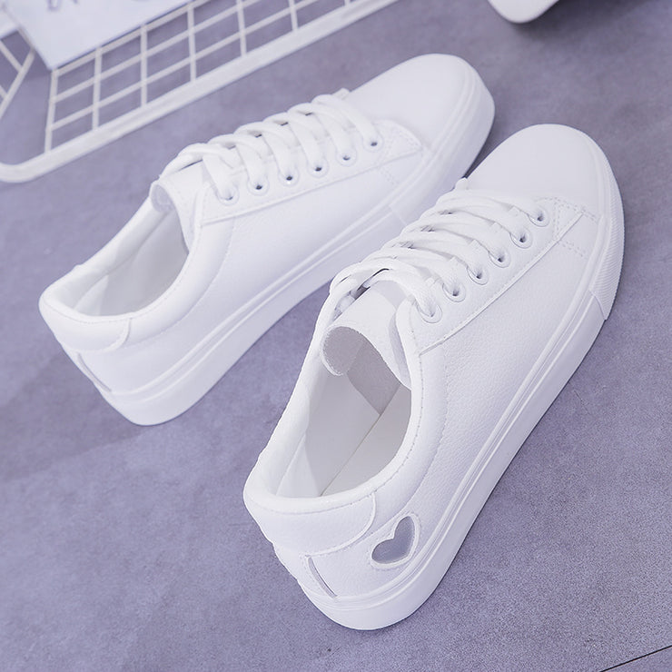Baskets femme blanches cuir PU cœur