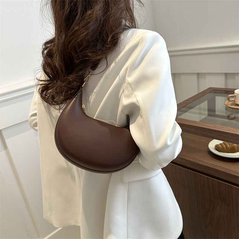 Sac Croissant Texture Femme | Bandouliere Tendance