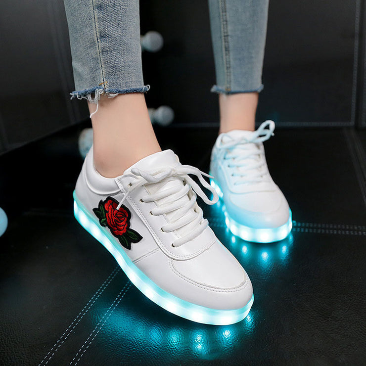 Baskets unisexes LED à motif rose